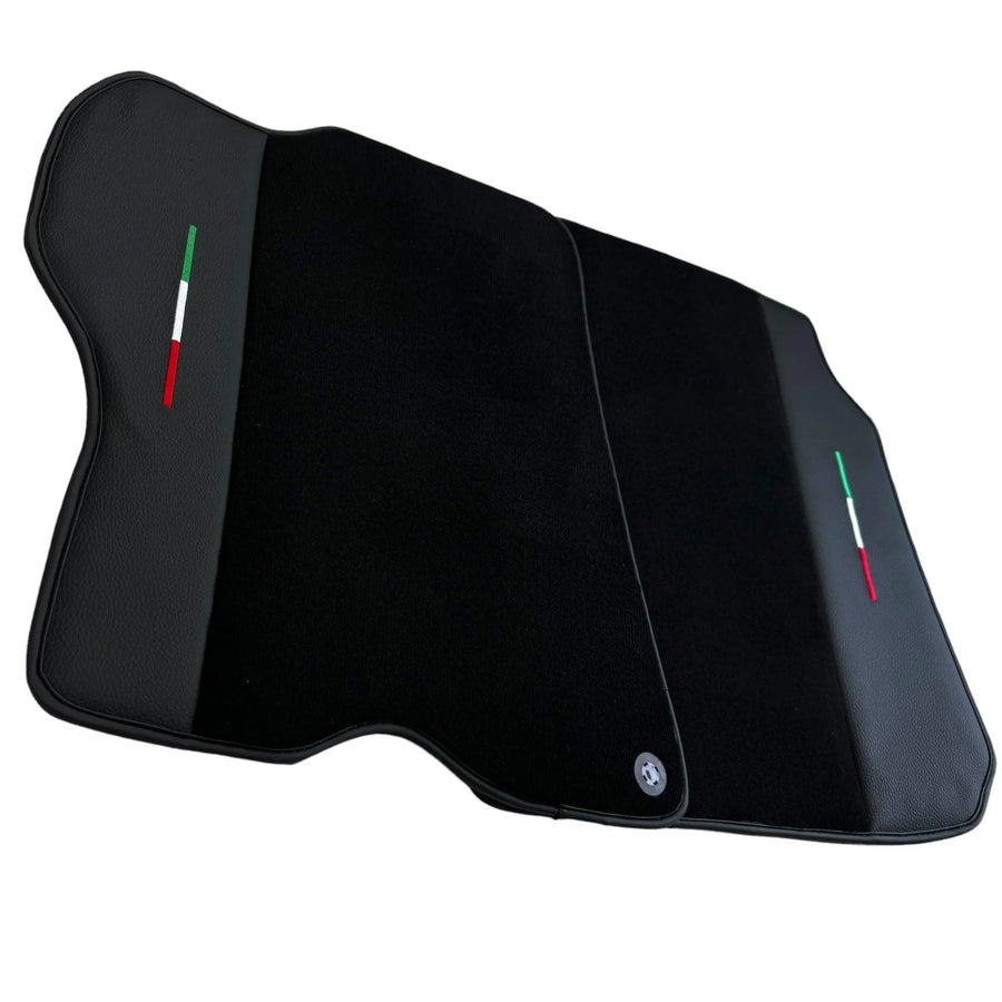 Tapis de sol noirs pour Ferrari GTC4 Lusso (2016-2023) avec cuir - AutoWin