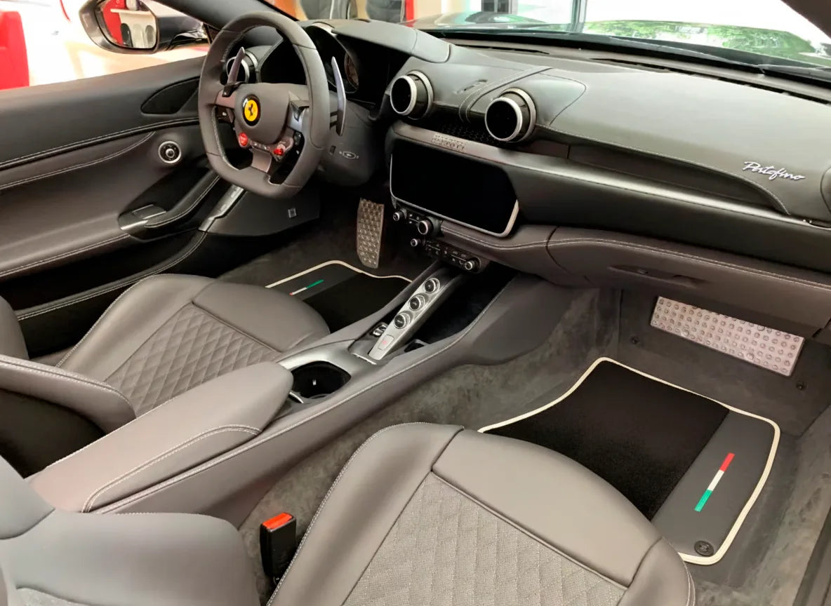 Black Floor Mats for Ferrari Roma (2021-2027) with Leather