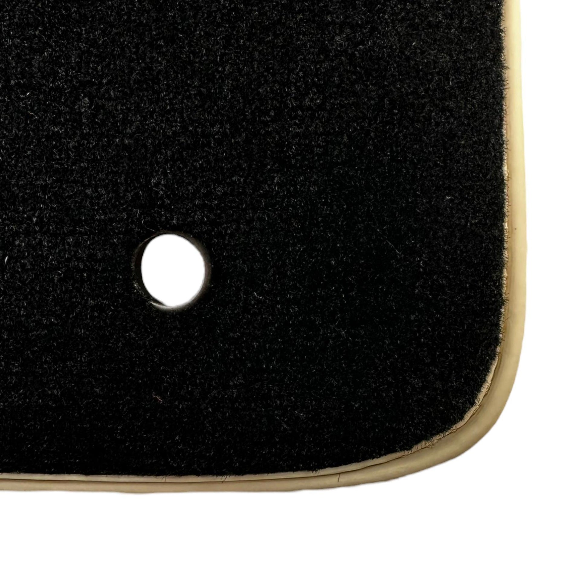 Black Floor Mats For Ford F150 (2015-2020) - AutoWin