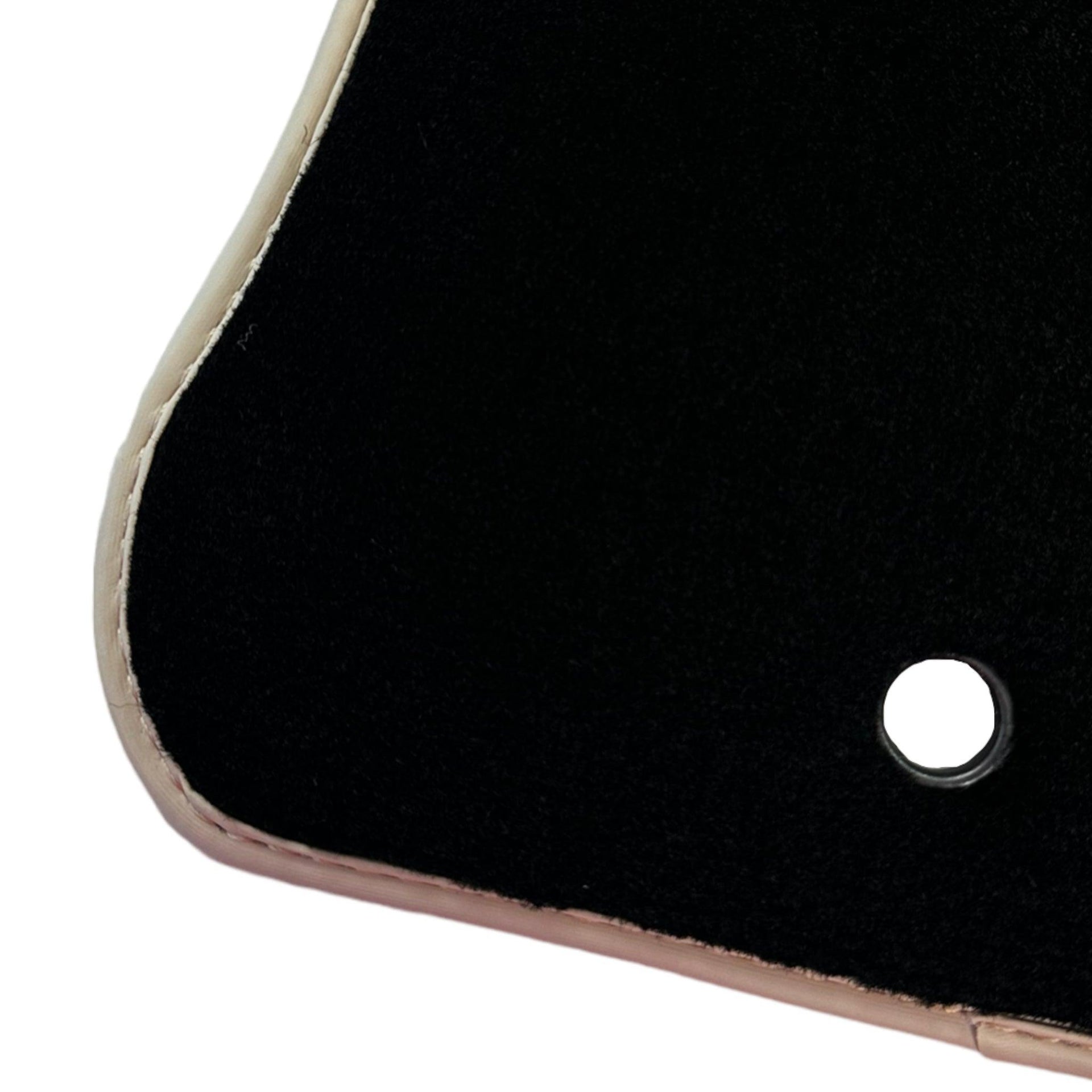 Black Floor Mats For Honda Accord (2002-2008) ER56 Design - AutoWin