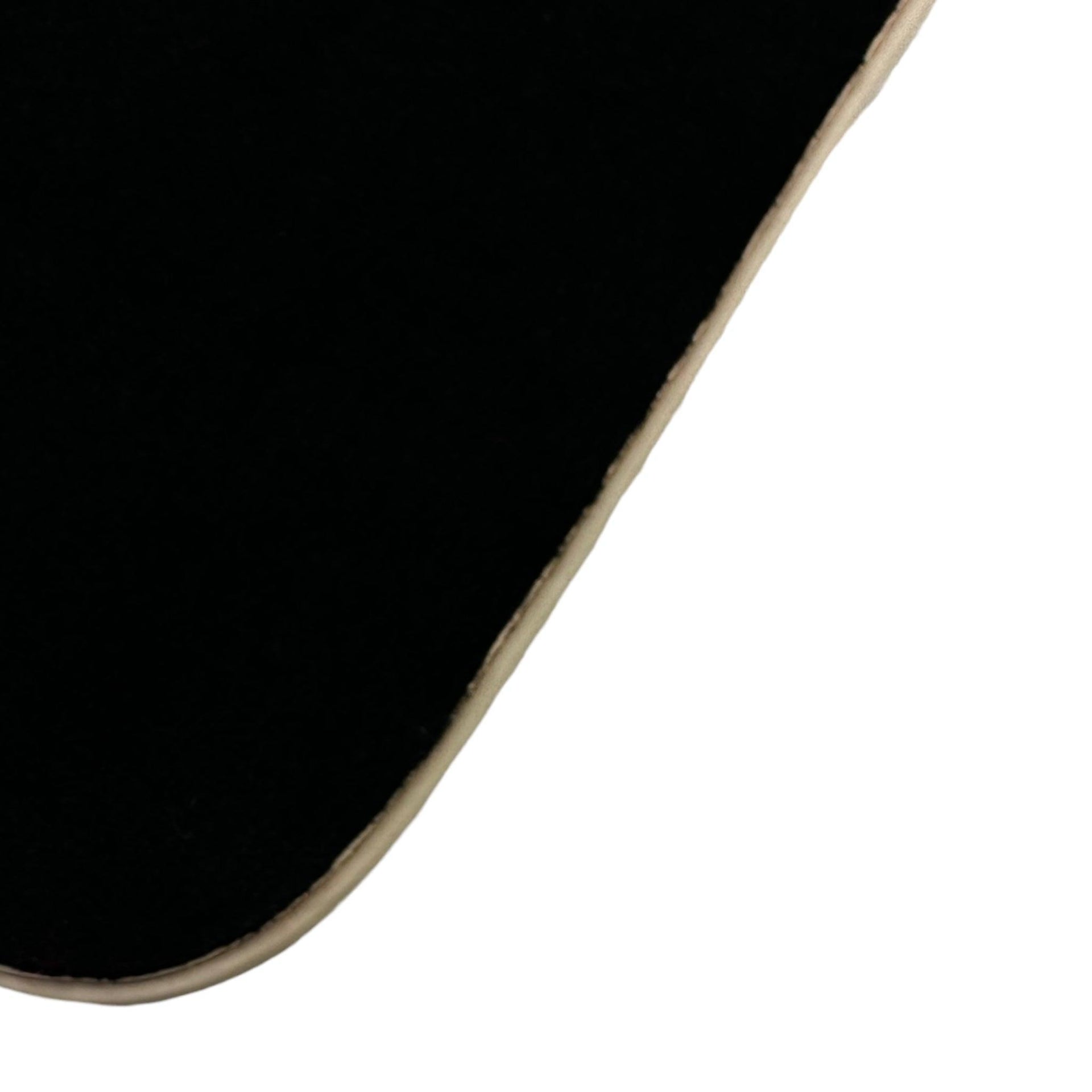 Black Floor Mats For Honda Civic VI (1995-2000) ER56 Design - AutoWin