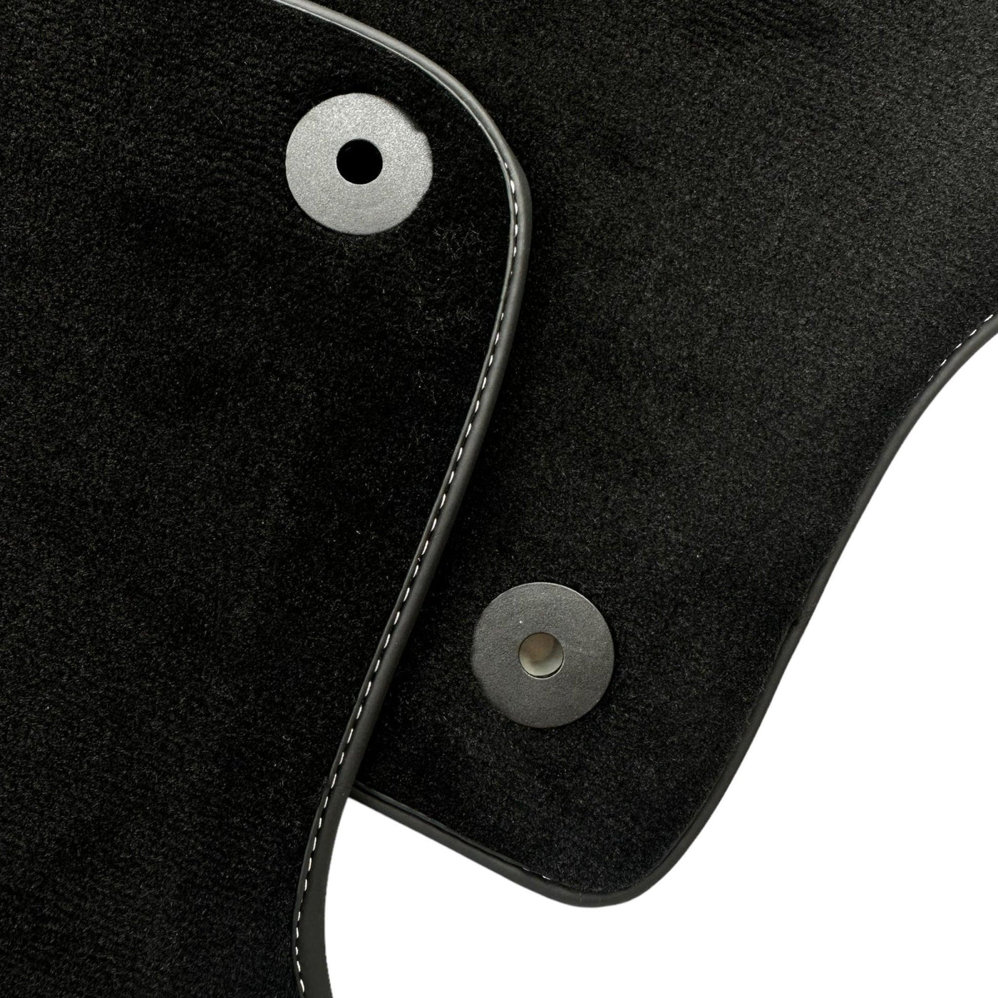 Black Floor Mats For Honda CR-V (2017-2022) - AutoWin