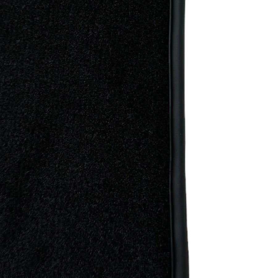 Black Floor Mats for Infiniti EX37 (2013-2014) - AutoWin