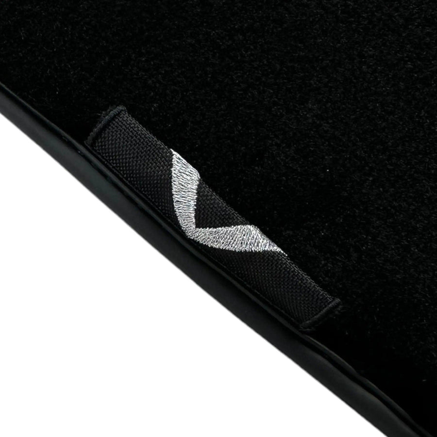 Black Floor Mats for Infiniti FX (2008-2013) - AutoWin