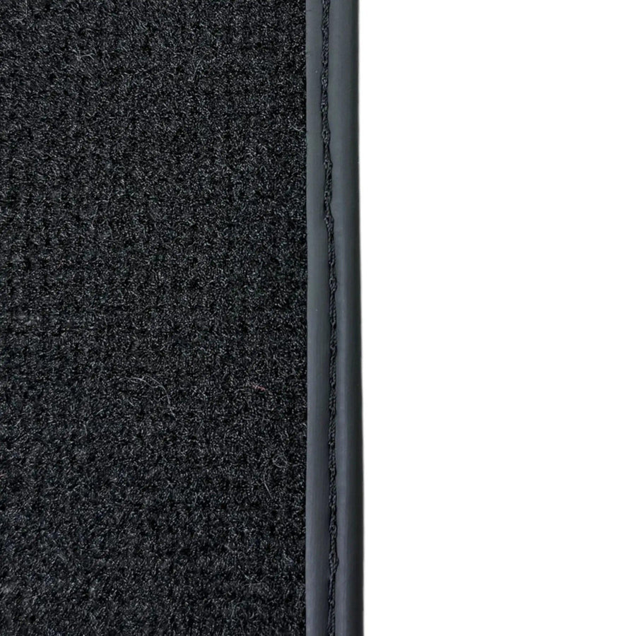 Black Floor Mats for Jeep Commander (2006-2010) - AutoWin