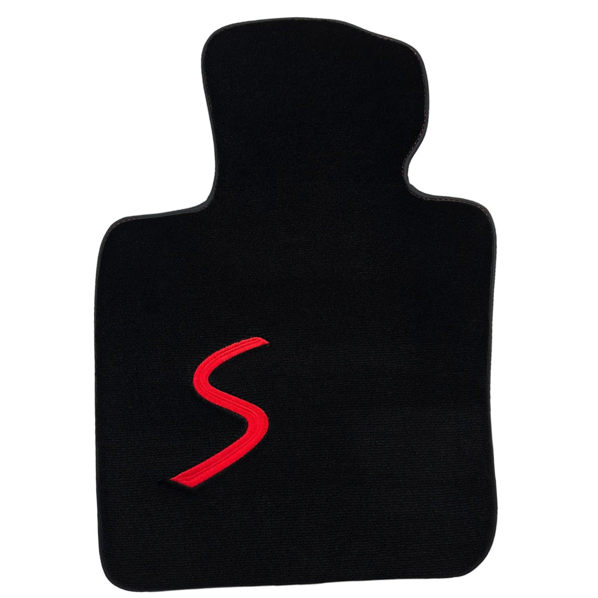 Black Floor Mats for Mini Clubman F54 (2015-2019) - AutoWin