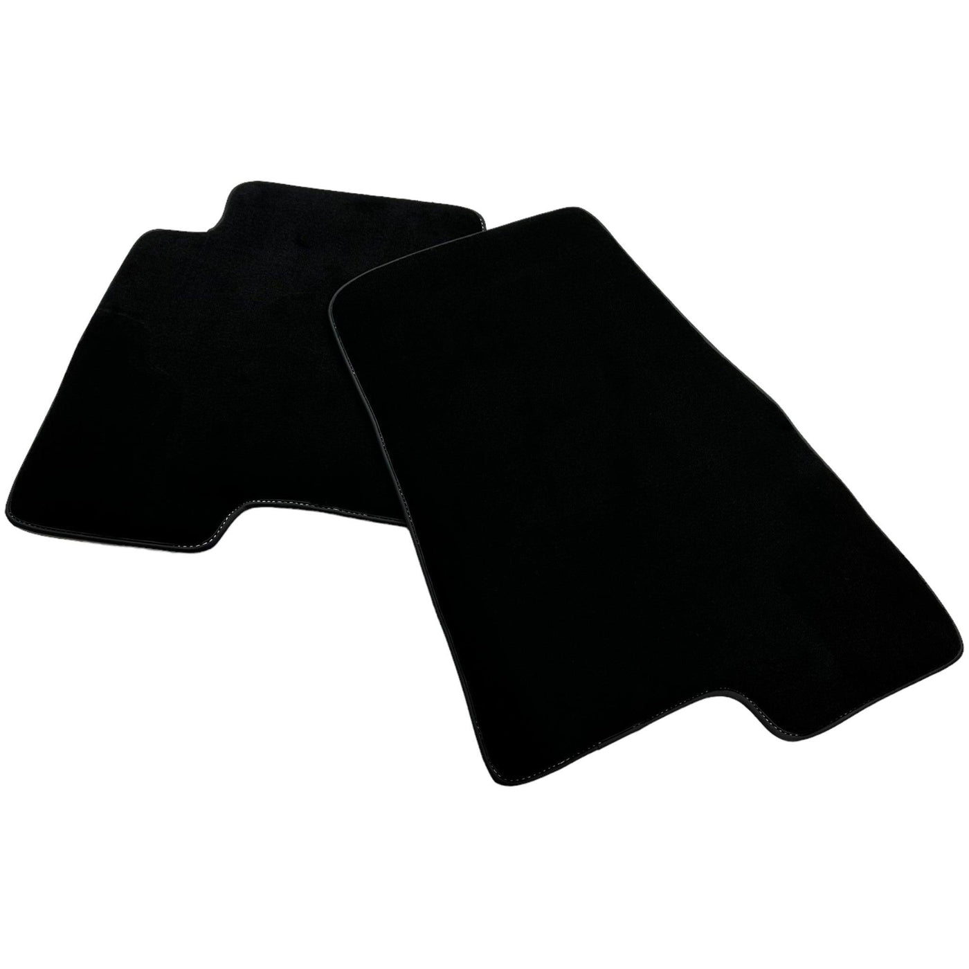 Black Floor Mats For Mitsubishi Pajero III (2000-2004) - AutoWin