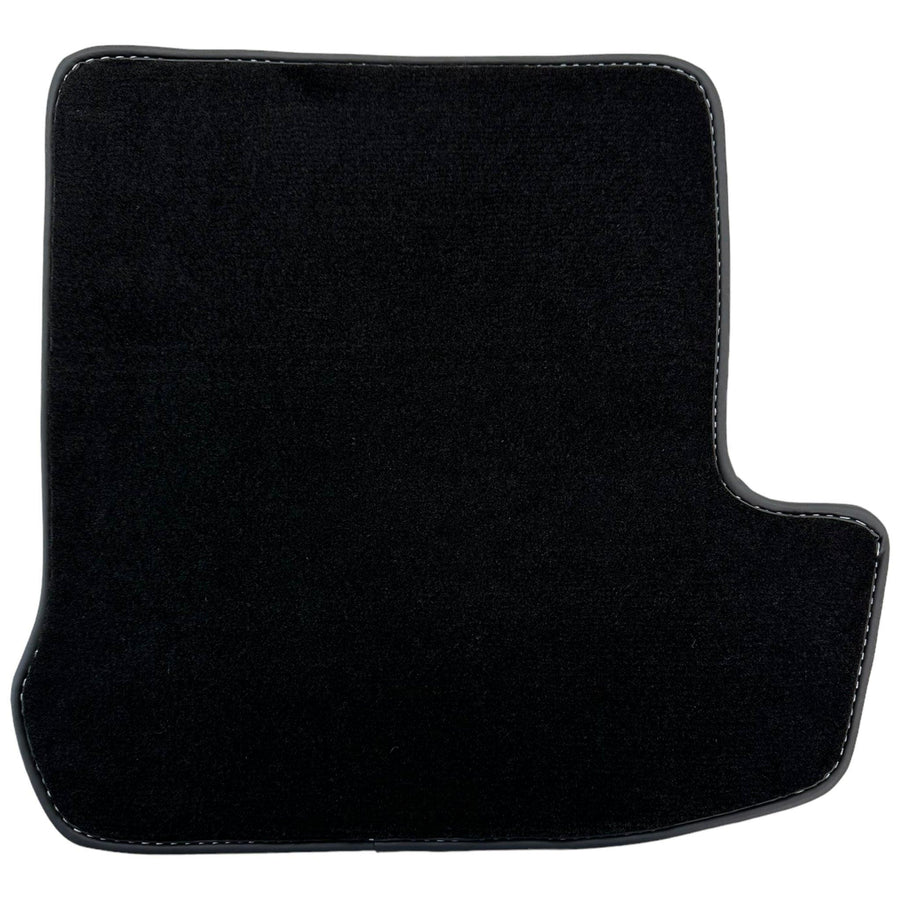 Black Floor Mats for Porsche Cayenne (2018-2023) - AutoWin