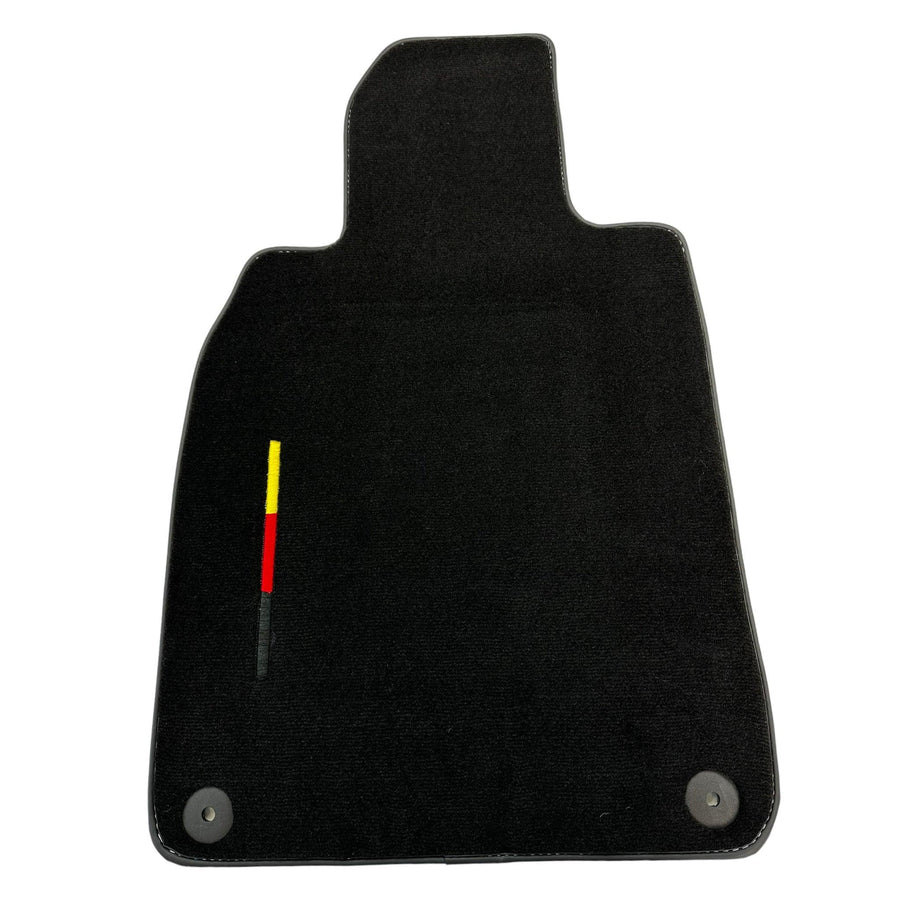 Black Floor Mats for Porsche Cayenne (2018-2023) - AutoWin
