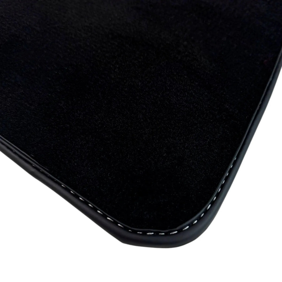 Black Floor Mats for Rolls Royce Wraith (2013–2023) with White Leather