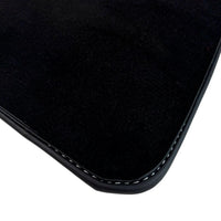 Black Floor Mats for Rolls Royce Wraith (2013–2023) with White Leather
