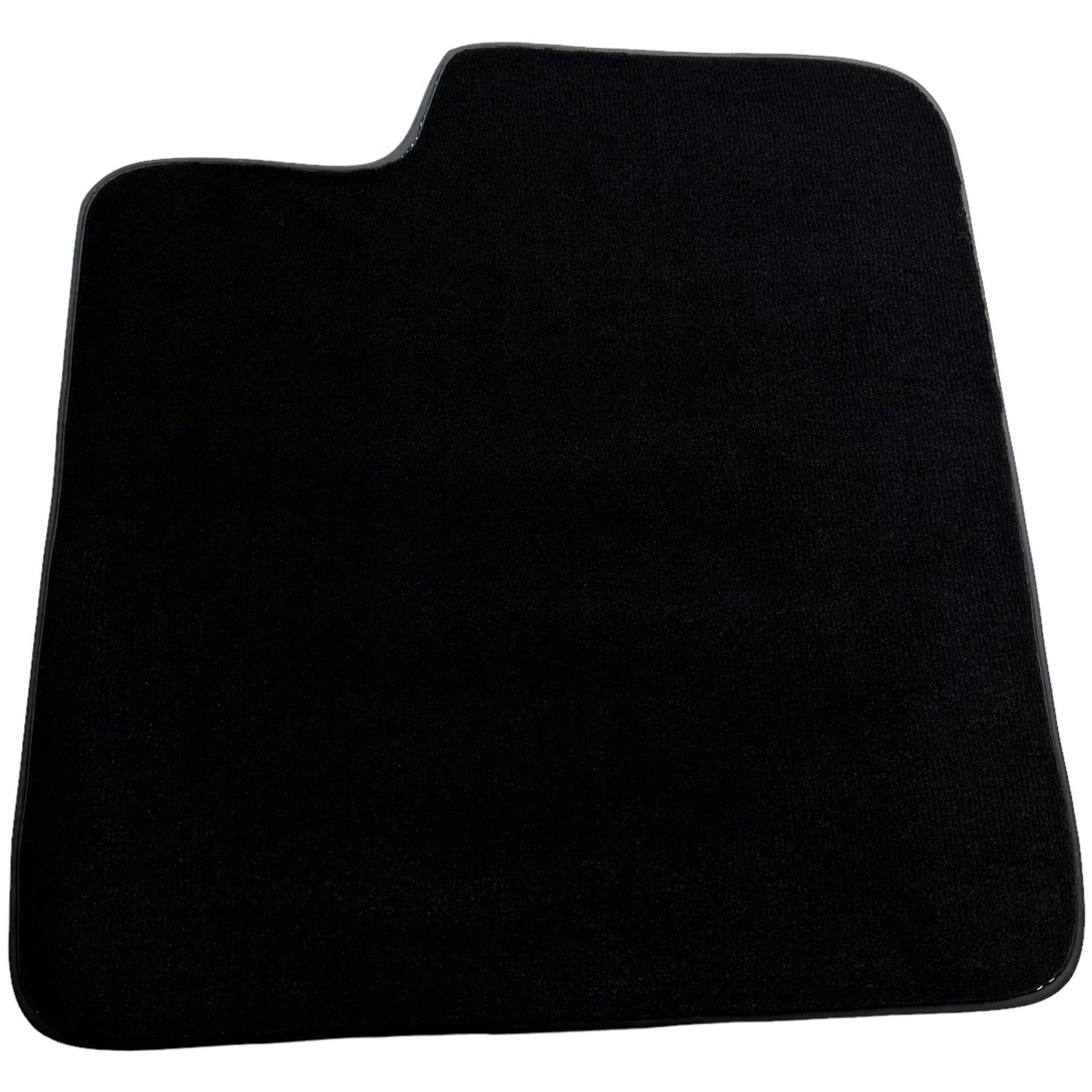 Black Floor Mats For Toyota Corolla E12 (2001-2007) - AutoWin