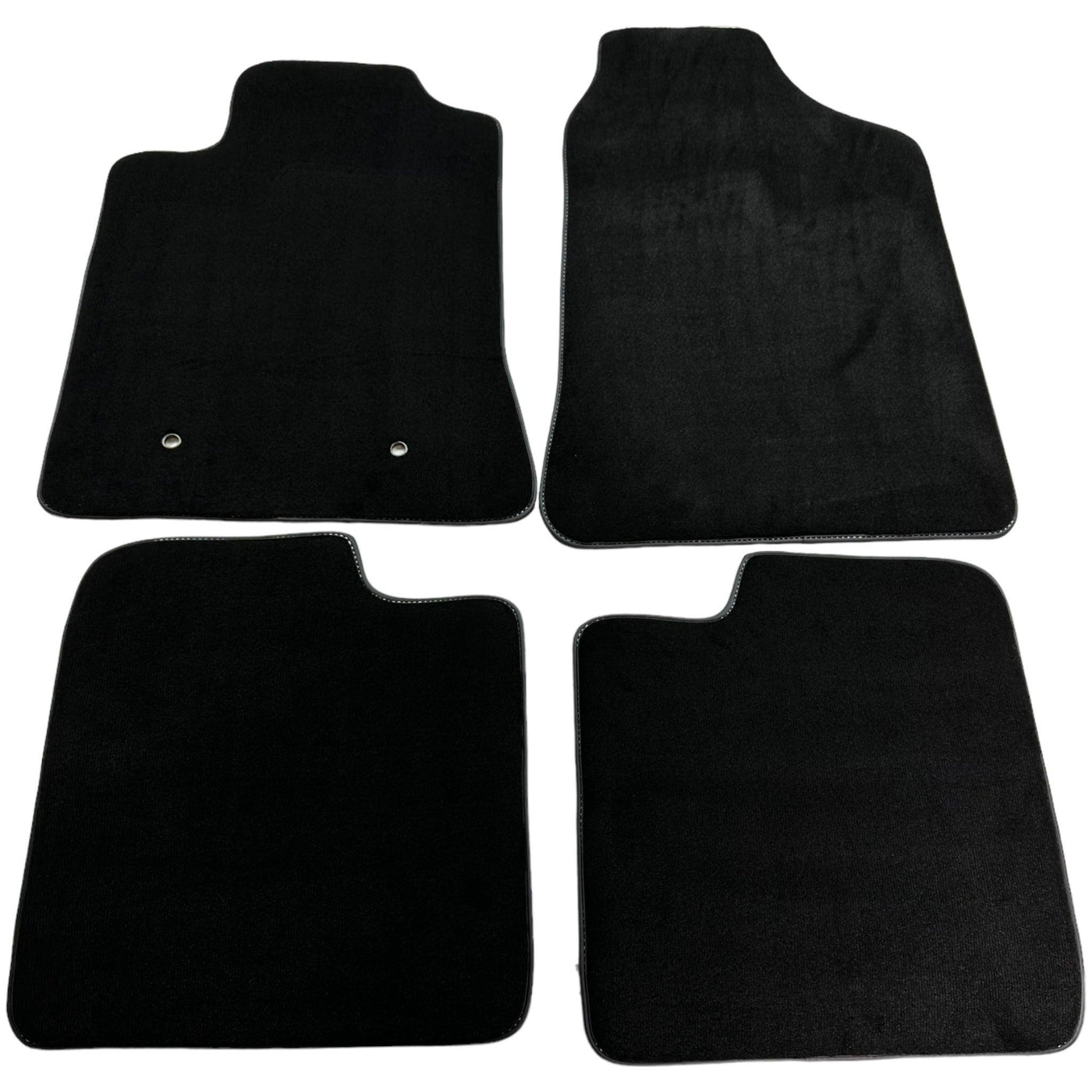 Black Floor Mats For Toyota Corolla E12 (2001-2007) - AutoWin