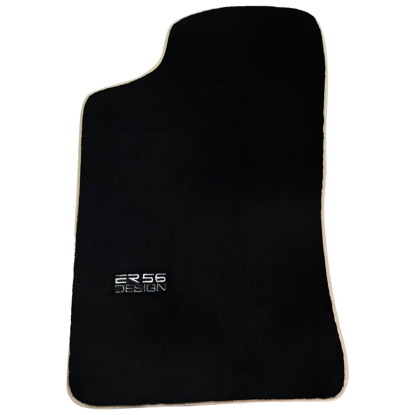 Black Floor Mats For Toyota Hilux (1998-2005) ER56 Design - AutoWin