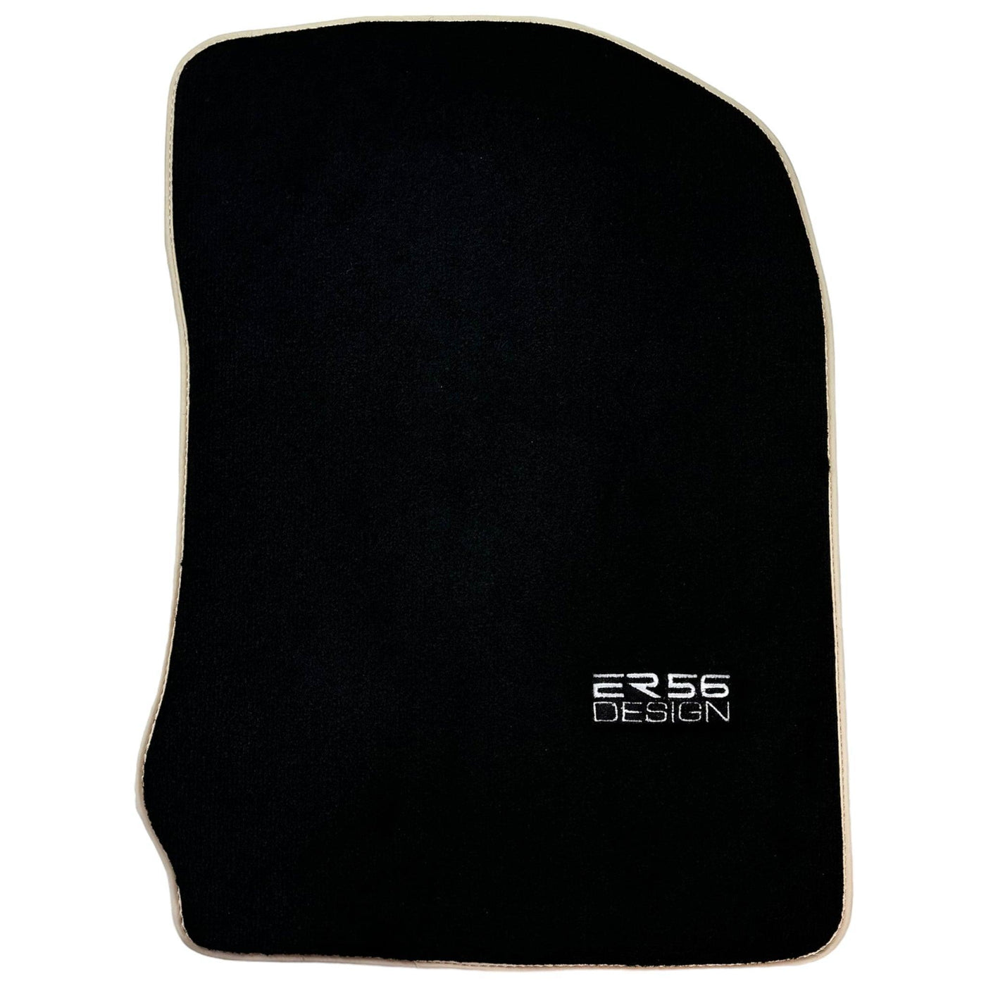 Black Floor Mats For Toyota Hilux (1998-2005) ER56 Design - AutoWin