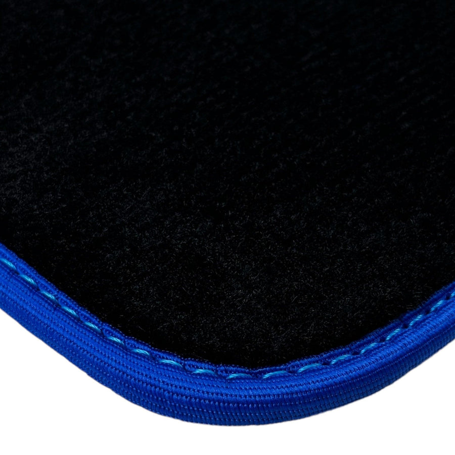 Black Mats For BMW G60 (2023-2026) Sedan | Blue Trim - AutoWin