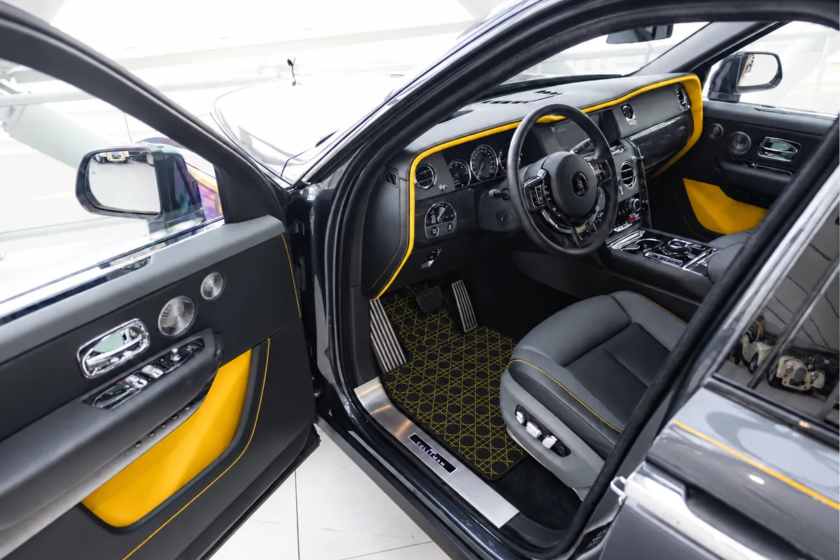 Customizable Leather Floor Mats with AW05 Pattern for Rolls Royce Cullinan (2018-2025) inside the vehicle