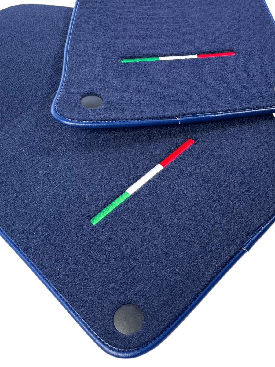 Tapis de sol bleu foncé pour Ferrari 599 Coupe 2006-2012 Édition Italienne - AutoWin