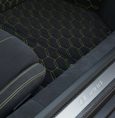 Customizable Leather Floor Mats with ER56 Pattern for Lamborghini Centenario (2016-2017) - AutoWin