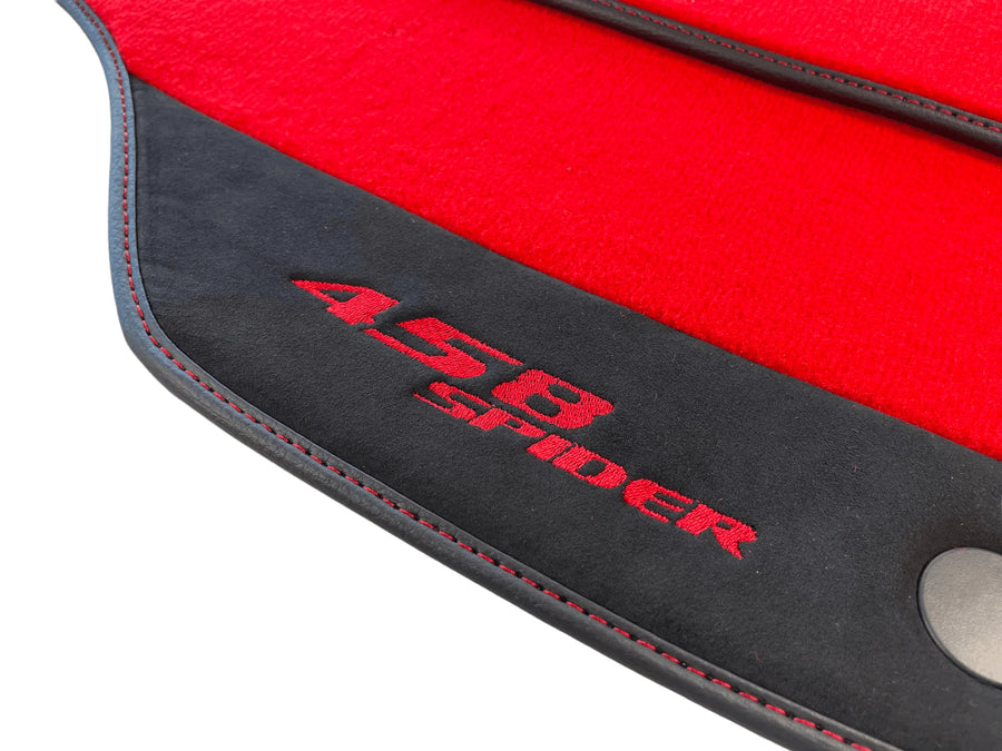 Autofußmatten für Ferrari 458 Spider 2012-2015 Roter Teppich und Alcantara Leder - AutoWin