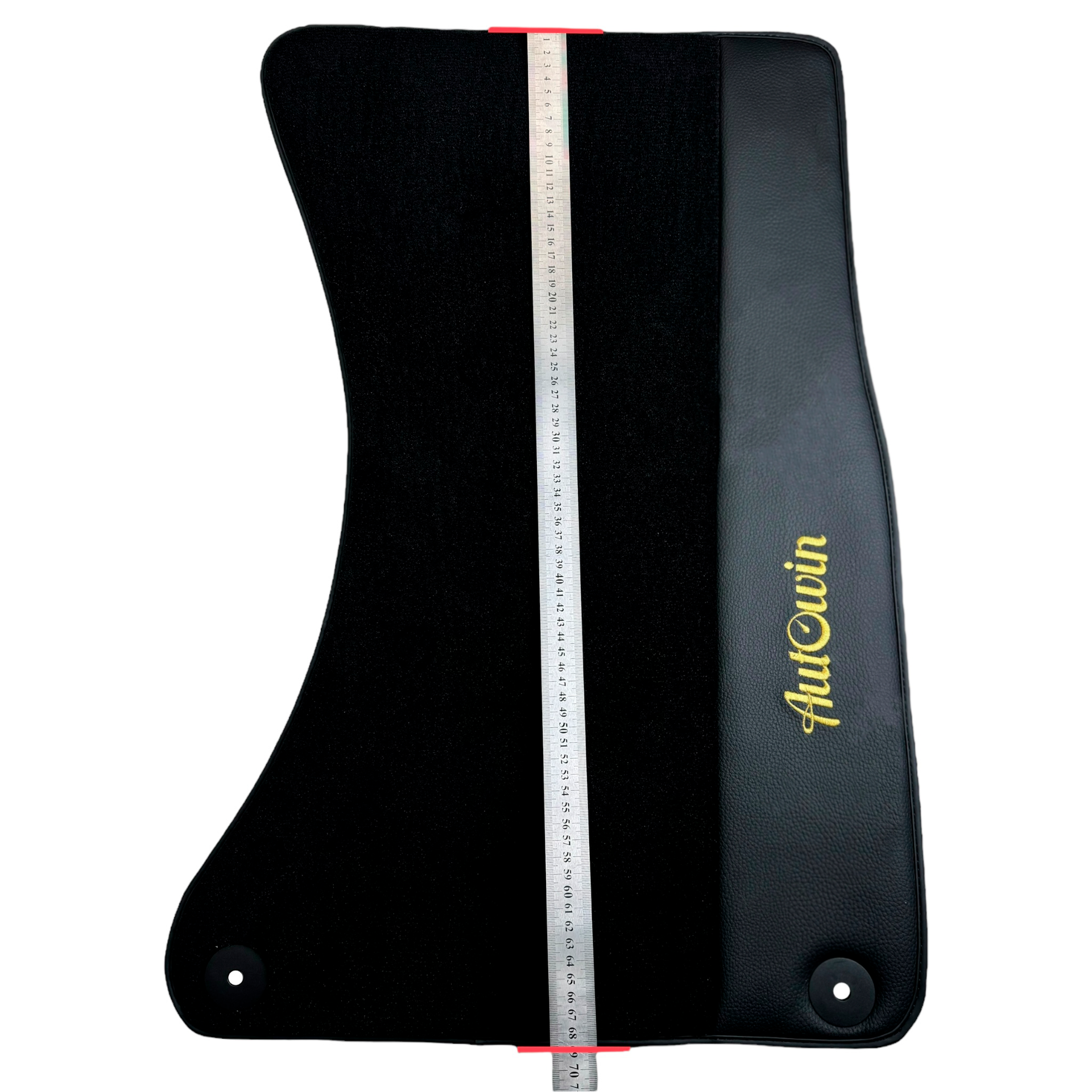 كيف تقيس سجادات أرضية سيارتك لقياس مخصص