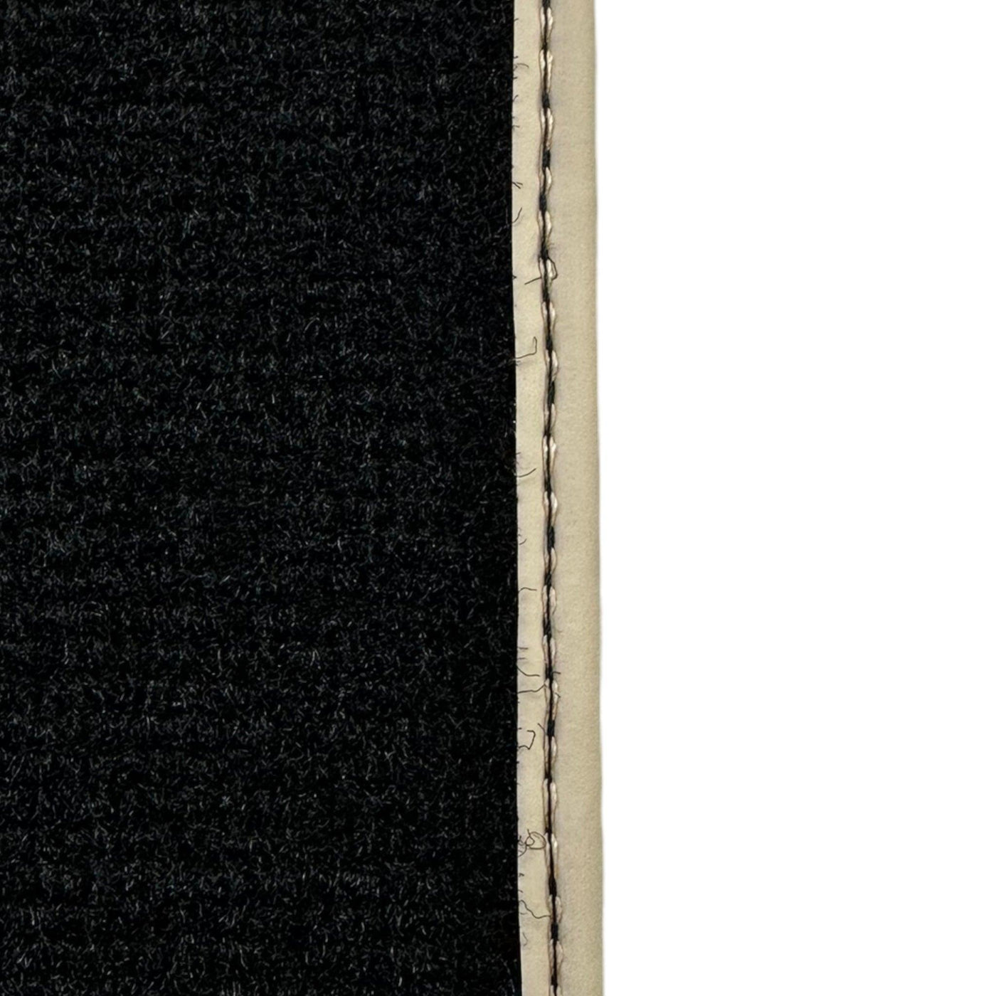 Black Floor Mats For Toyota Hilux (1998-2005) - AutoWin