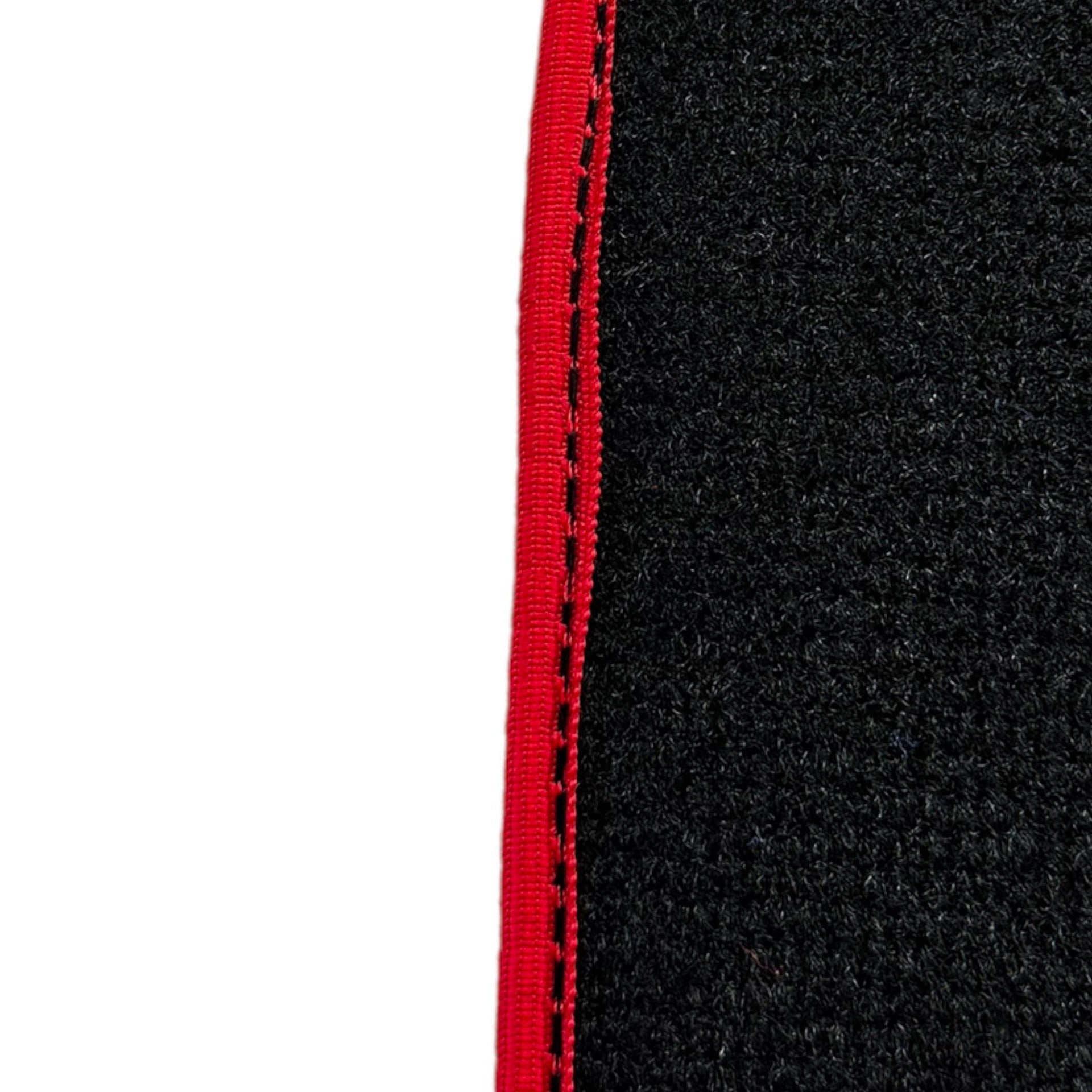 Black Floor Mats for Alfa Romeo 159 (2005-2011) - AutoWin