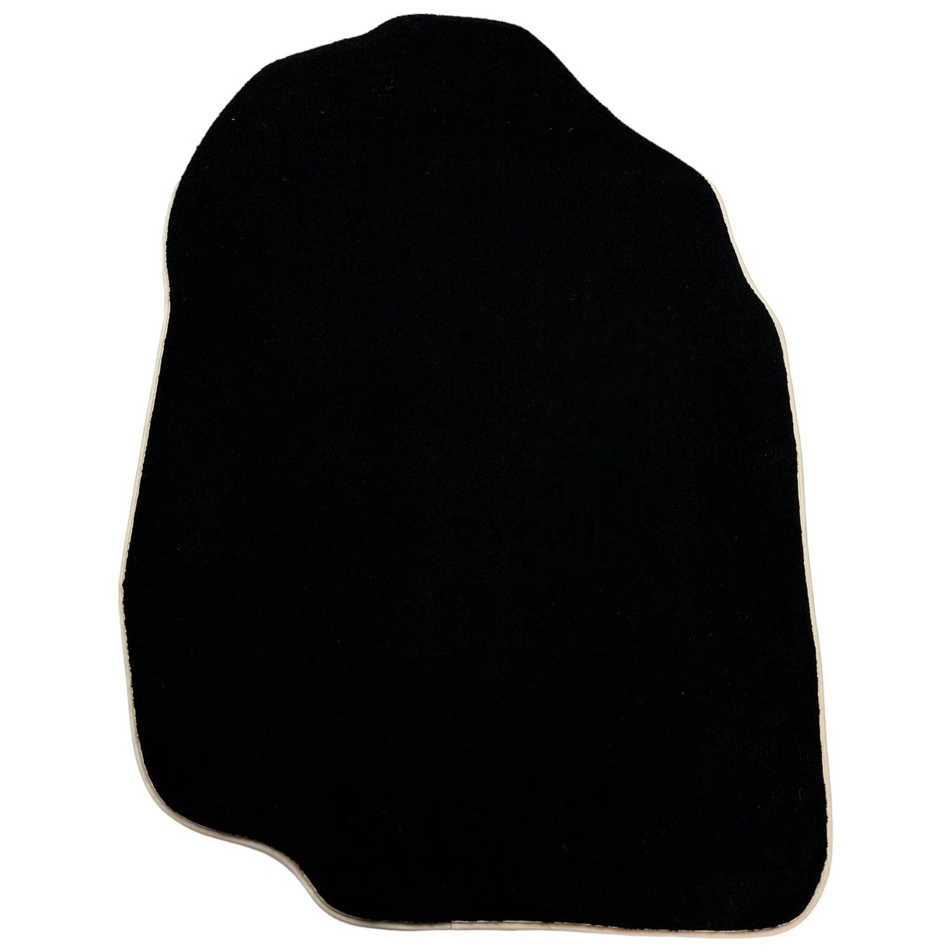 Black Floor Mats For Toyota RAV4 (2013-2018) - AutoWin