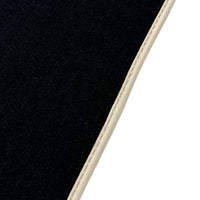 Black Floor Mats For Mitsubishi Pajero V80 (2006-2011) - AutoWin