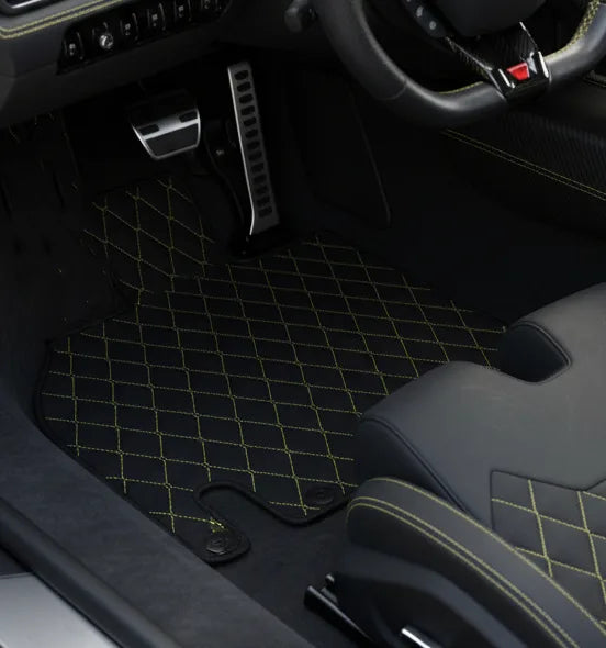 Interior look of floor mats for Lamborghini Countach (1974–1990)