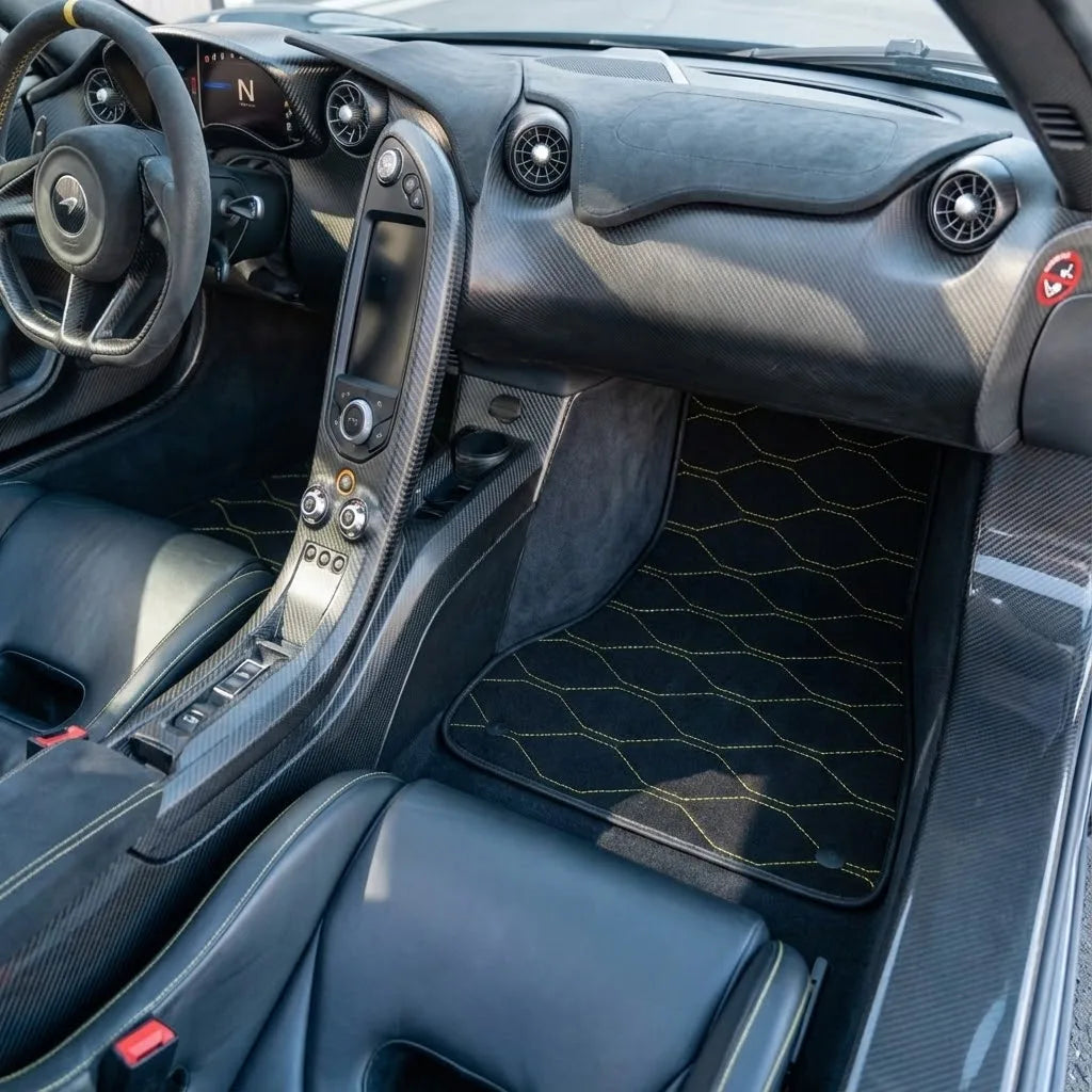 Interior look of floor mats for McLaren P1 (2013-2015)