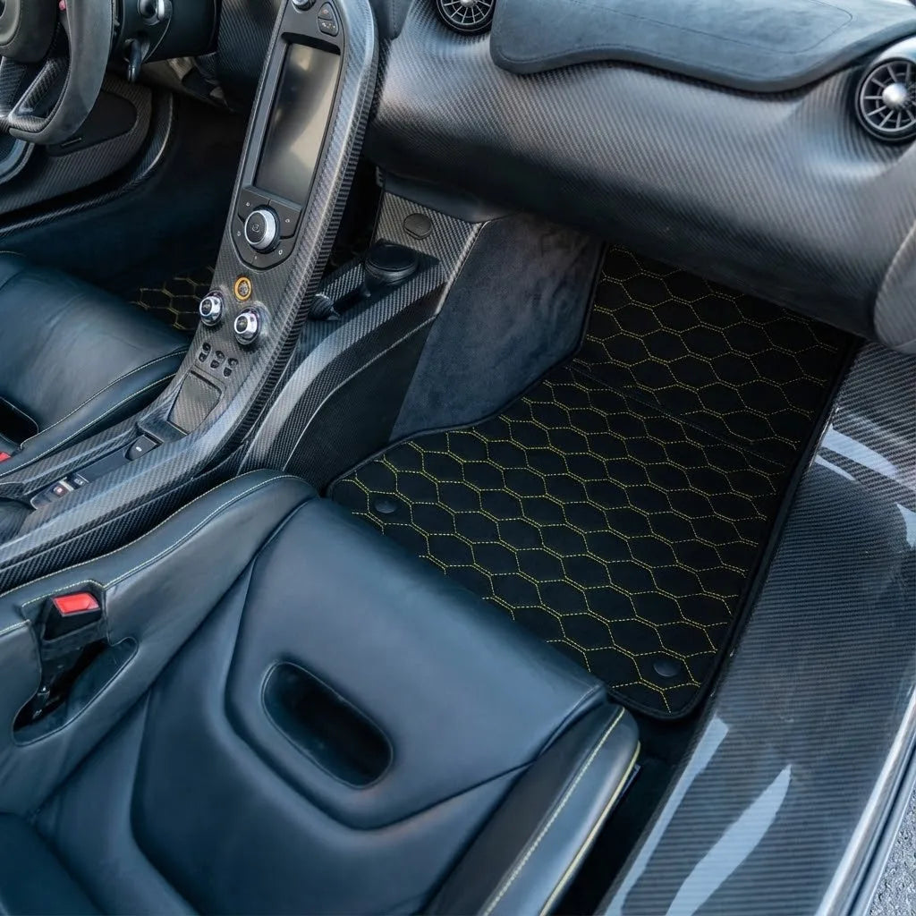 Interior look of floor mats for McLaren P1 (2013-2015)
