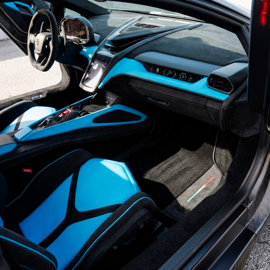 Alfombrillas de coche negras personalizables para Lamborghini Aventador S con cuero Alcántara