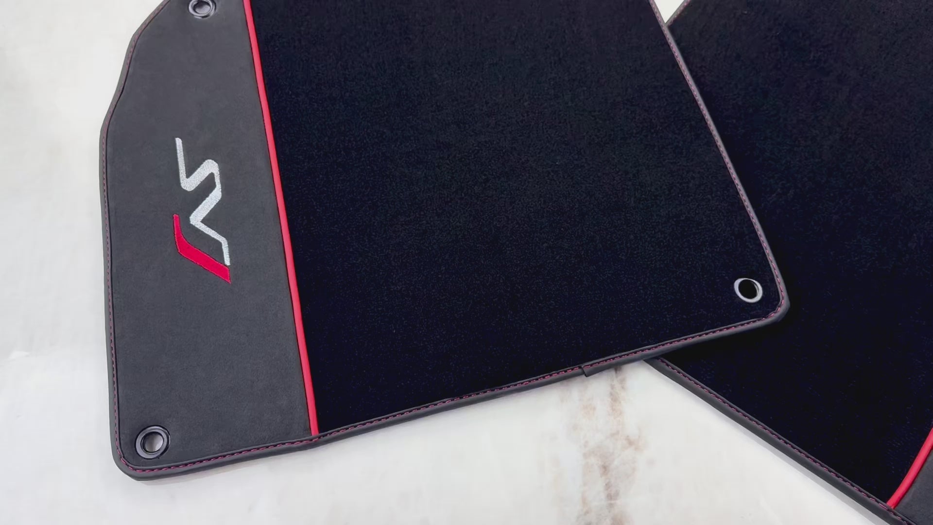 سجادات أرضية زرقاء لسيارة لامبورغيني أفينتادور مع جلد الكانتارا - AutoWin.EU