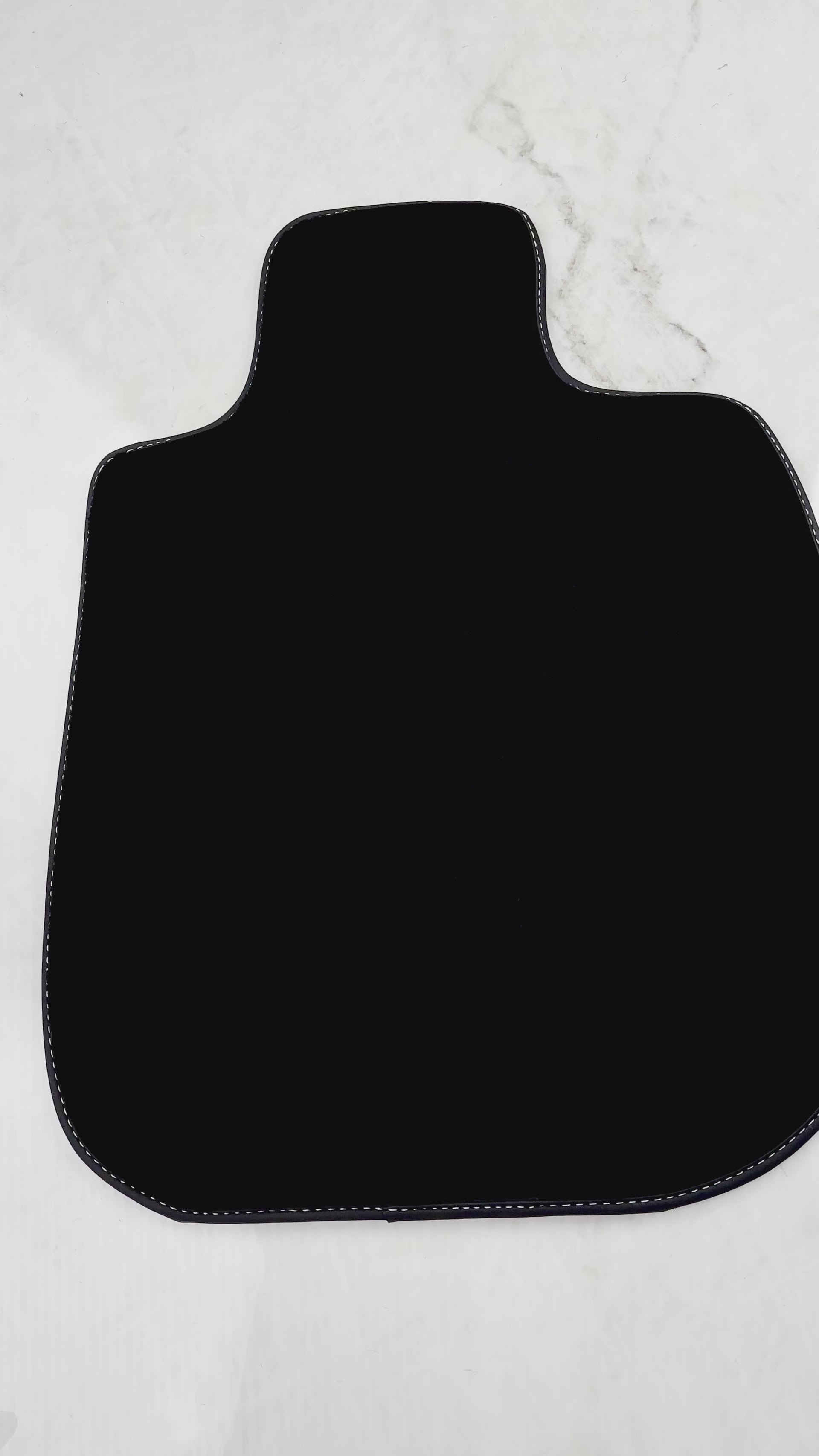 سجادات سيارات سوداء لسيارة BMW Z4 سلسلة G29 (2018-2024) - AutoWin