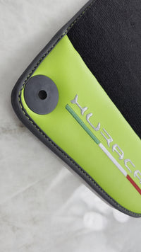 حصائر سيارات سوداء للامبورغيني هوراكان 2014-2023 مع جلد أخضر