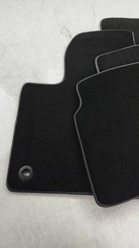 Tapis de voiture pour Toyota Prius (2016-2021)