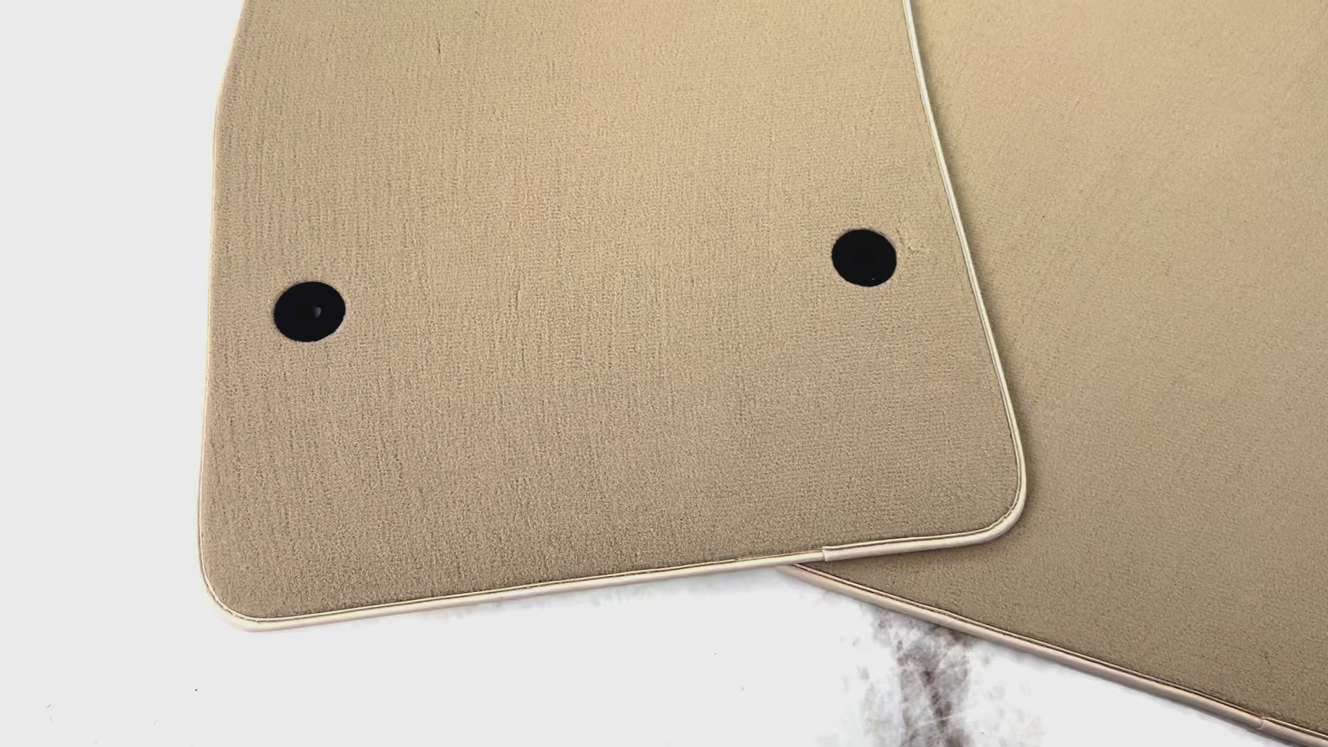 Alfombrillas Beige para Chevrolet Corvette C7 Targa Top (2014-2019) con ribete Beige - AutoWin