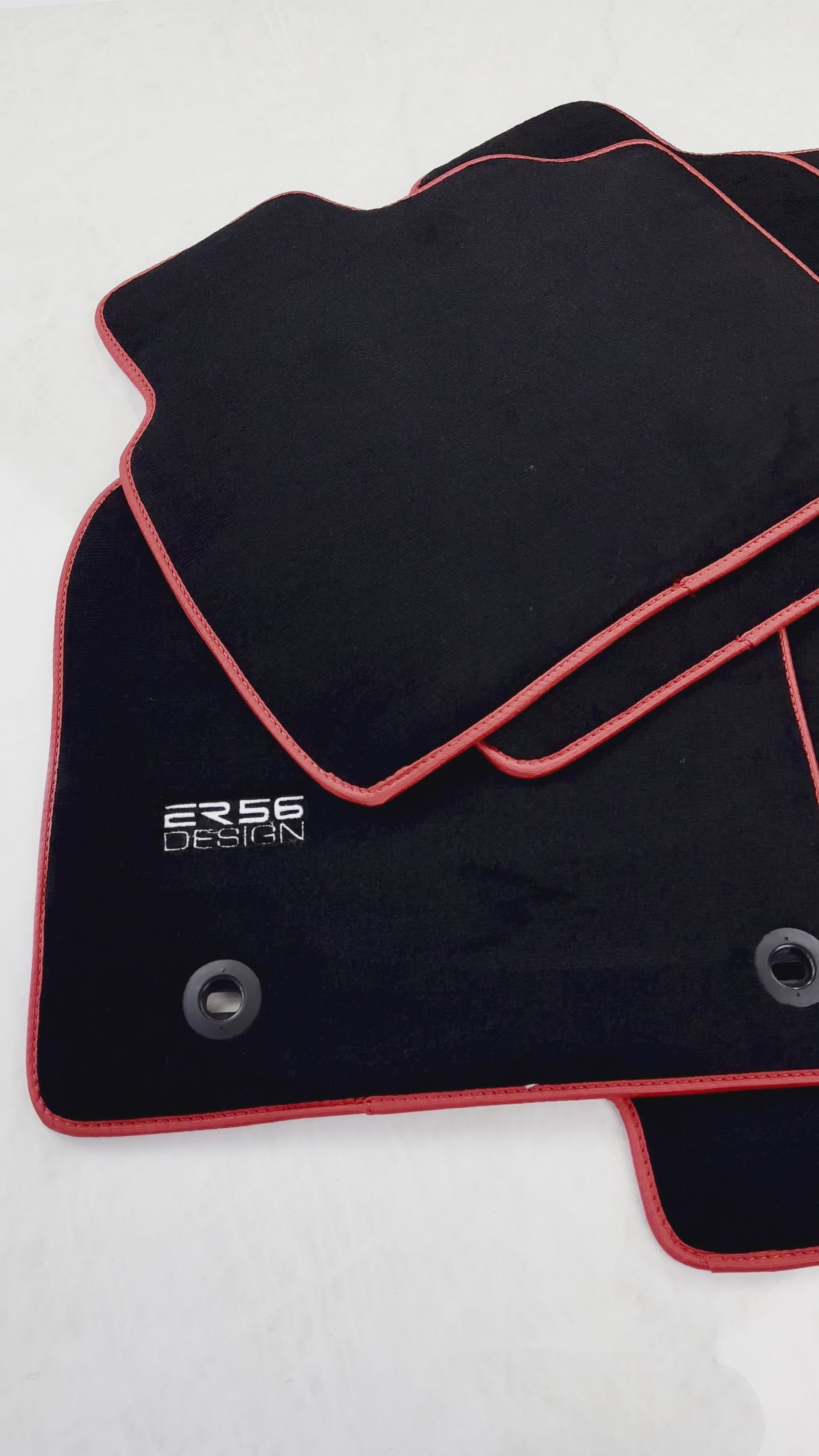 Tappeti per auto neri per Toyota Camry (2017-2023) Design ER56 - ER56 Design