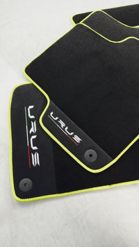 Tapis de voiture noir pour Lamborghini Urus en cuir Alcantara