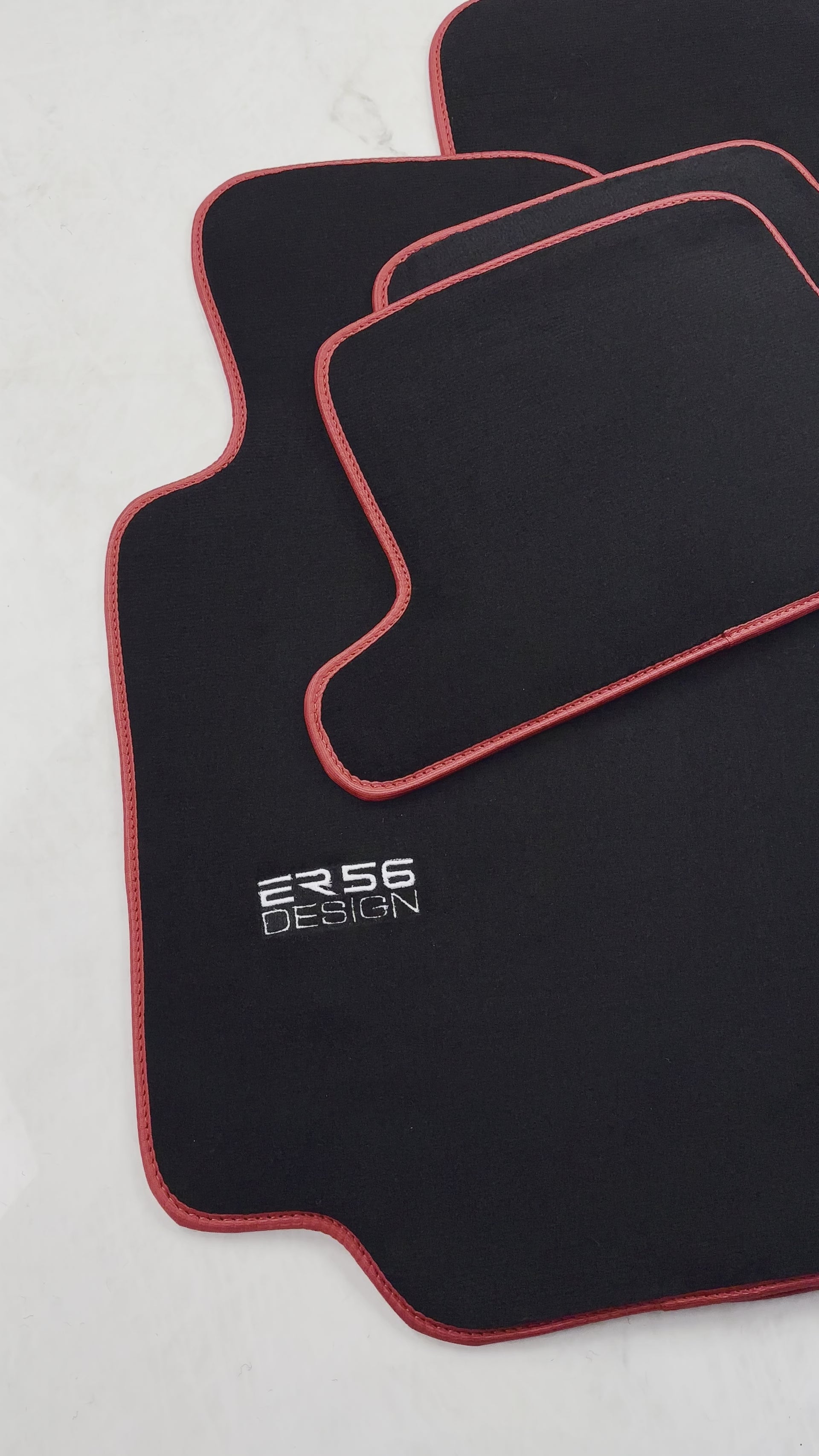 Tapis de voiture noir pour BMW Série 8 E31 Coupé 2 portes (1989-1999) Design ER56 avec bord rouge - ER56 Design