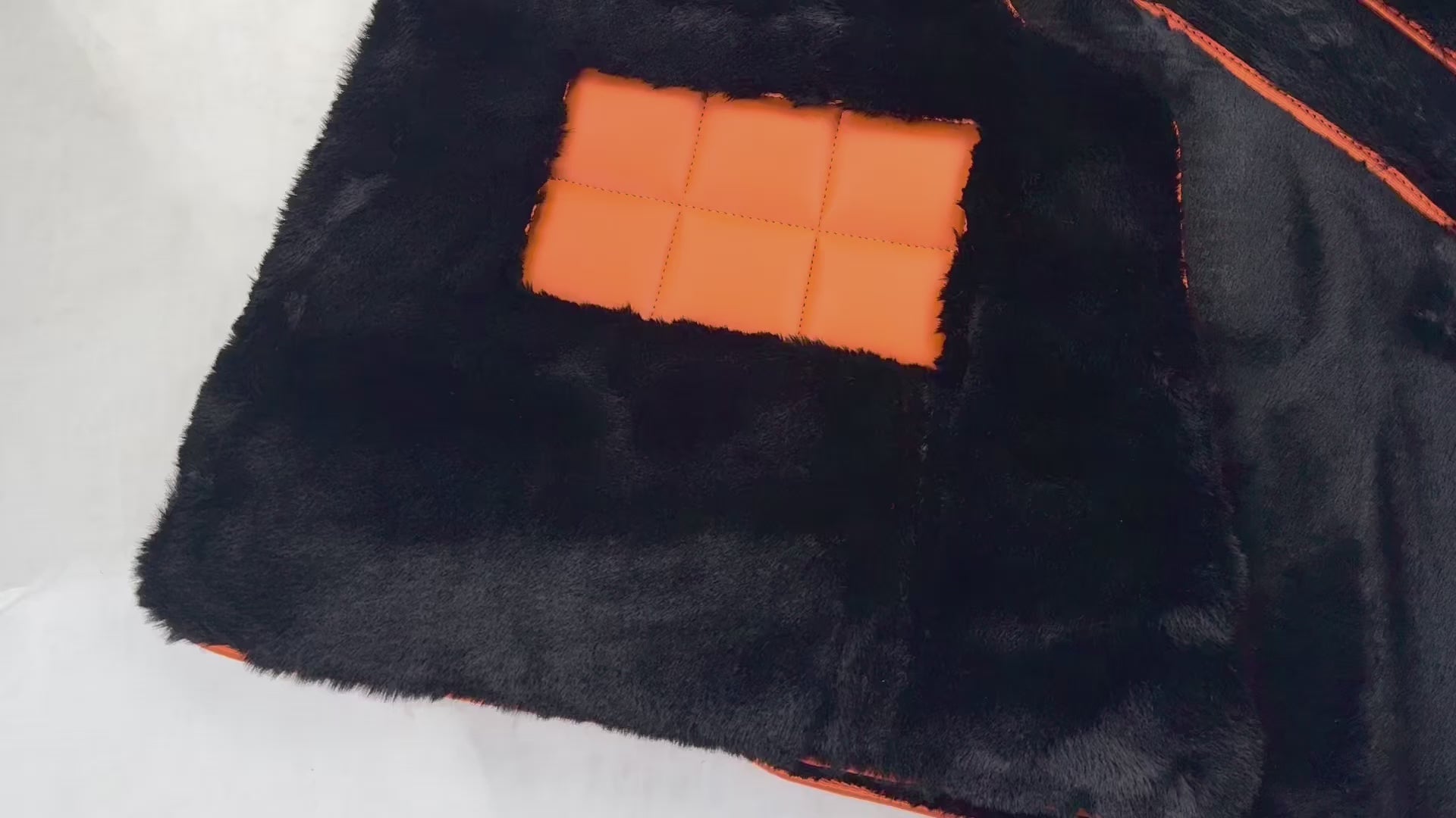 Black Sheepskin Floor Mats for Rolls-Royce Cullinan | Orange Trim - AutoWin