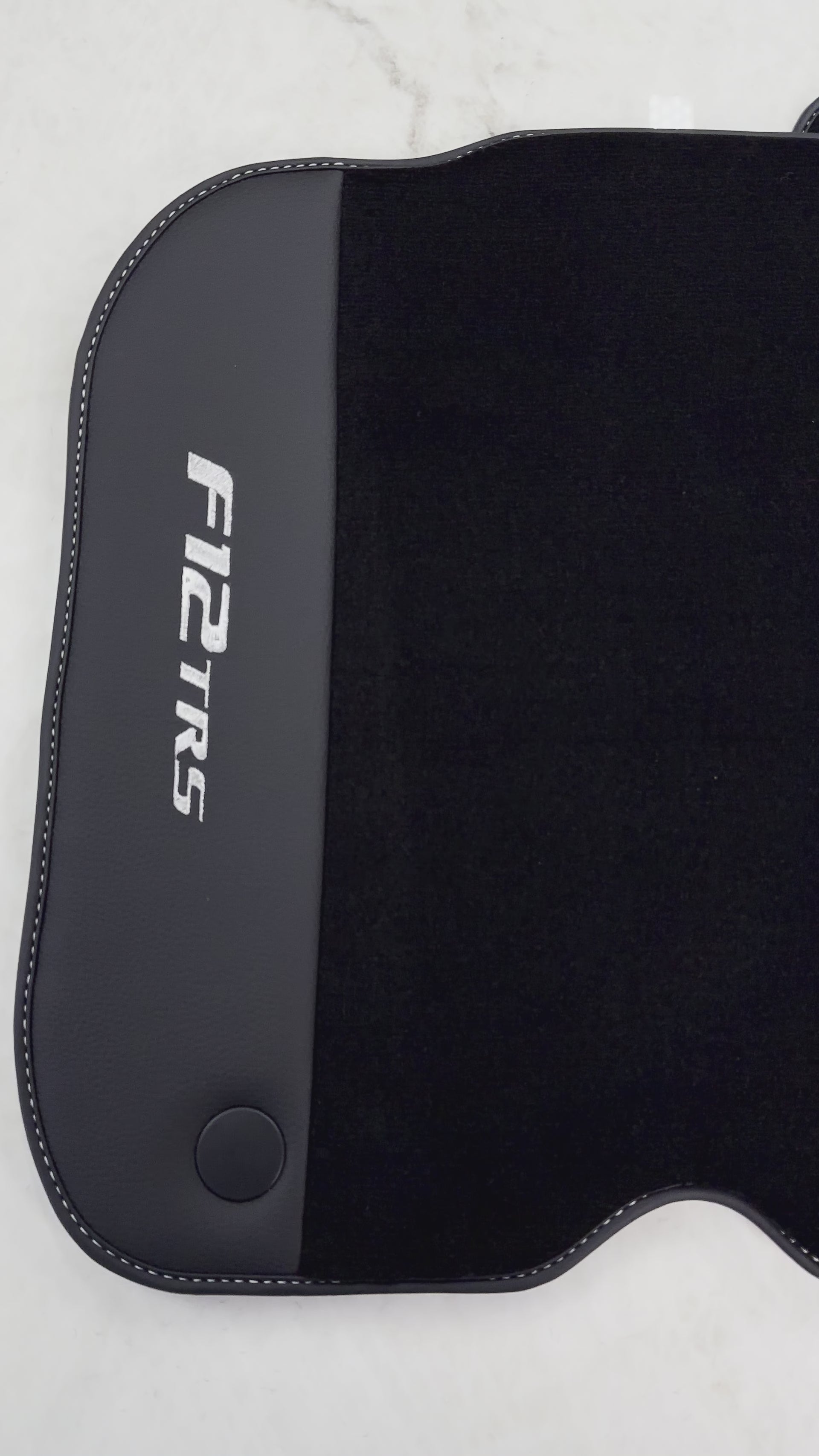 Alfombrillas negras para coches para Ferrari F12 TRS (2014) con cuero - AutoWin