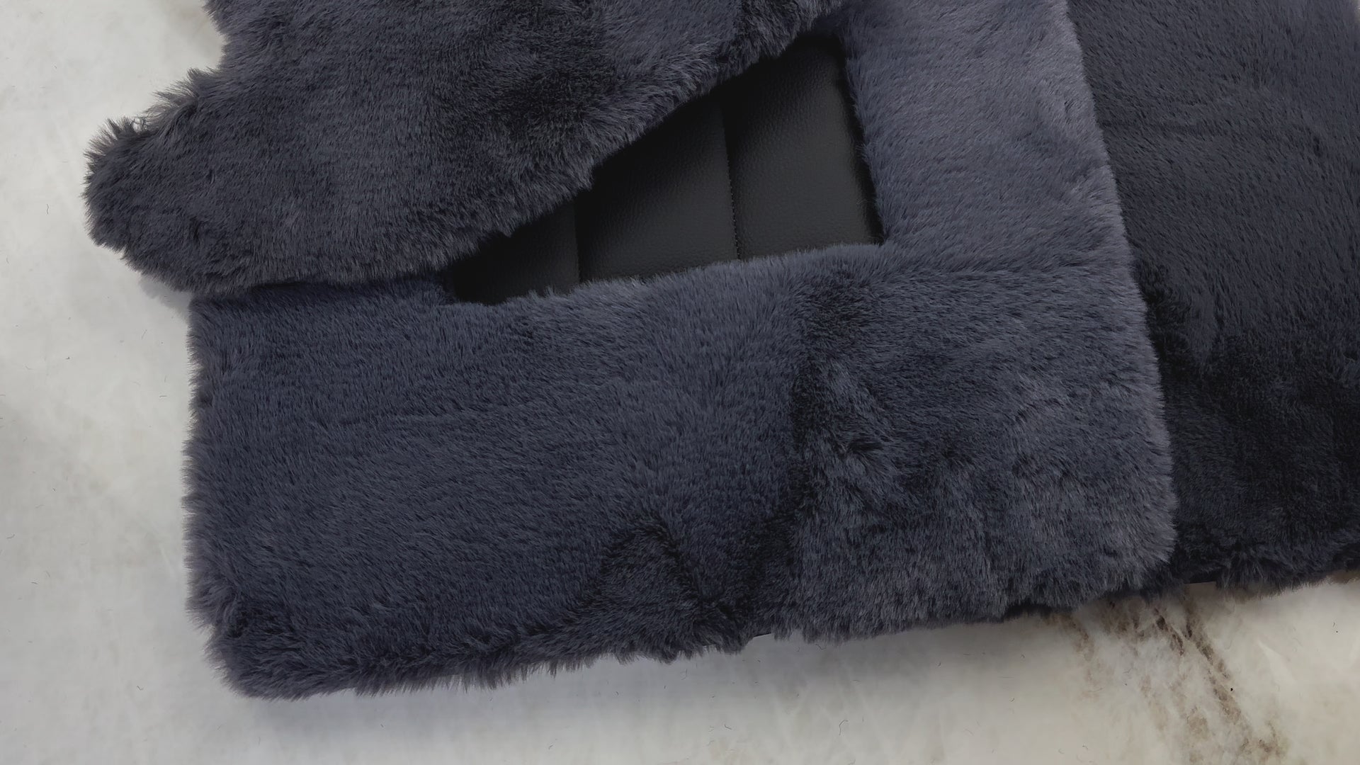 Alfombrillas de piel de oveja gris para Bentley Continental GT (2011–2018) Diseño Er56 - ER56 Design