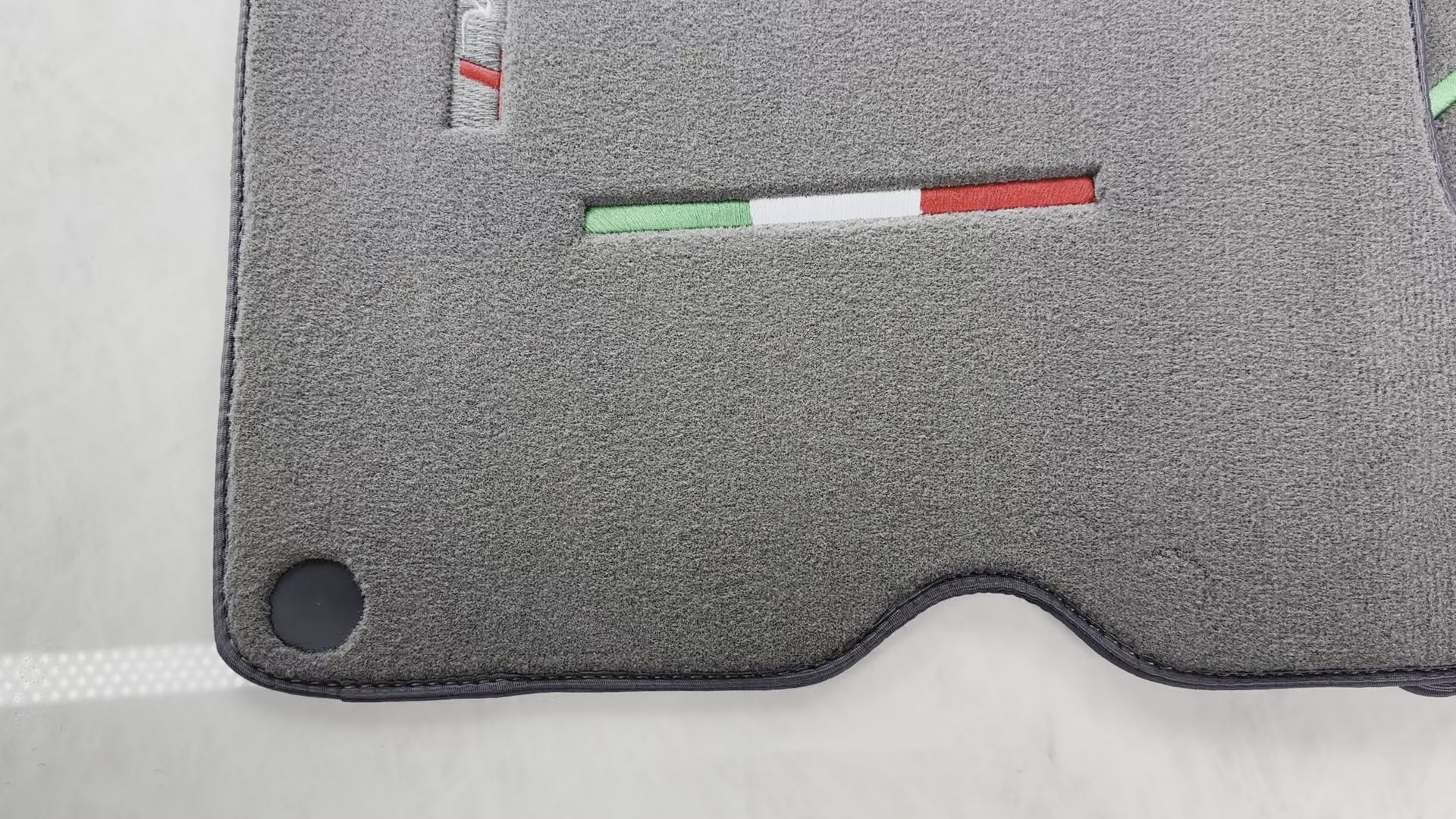 Gray Floor Mats For Ferrari California T 2015–2018 - AutoWin