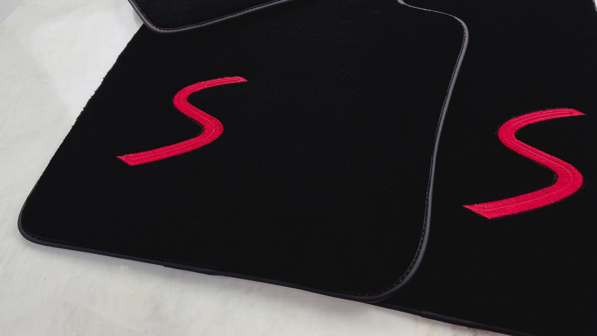 Schwarze Fußmatten für Mini Cooper / One R53 (2001–2007) Cooper S - AutoWin