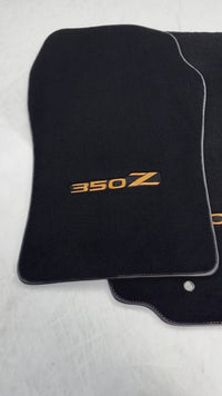Tapis de voiture noirs pour Nissan 350Z (2003-2008)