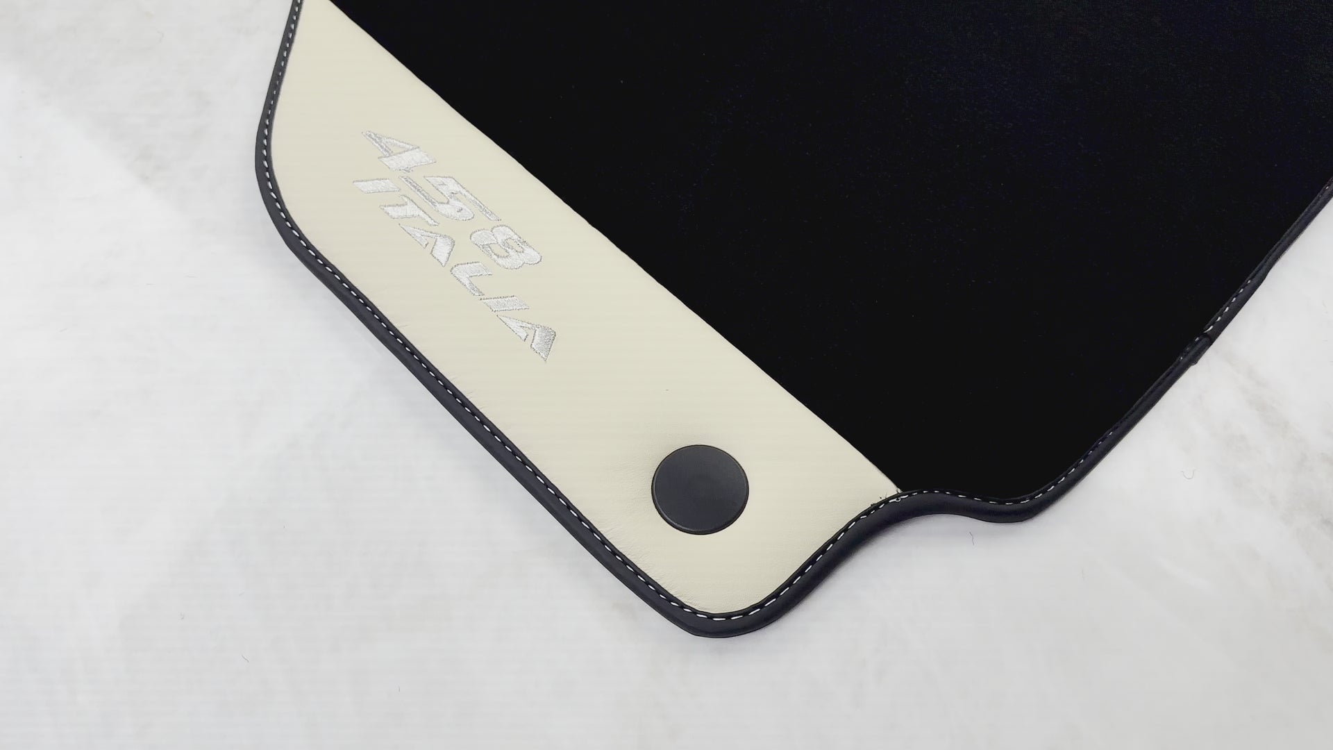 Tappeti per auto neri per Ferrari 458 Italia (2009-2015) in pelle Crema Nappa - AutoWin