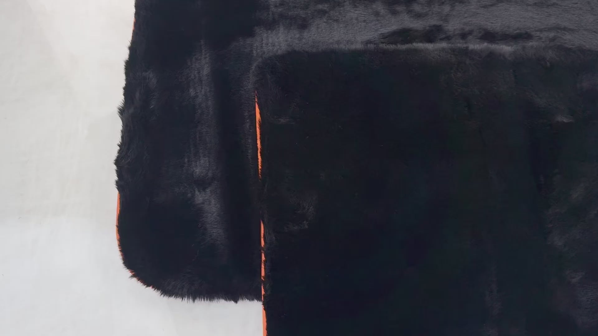 Tappetini in pelle di pecora nera per Rolls-Royce Cullinan con rifiniture in pelle arancione - AutoWin