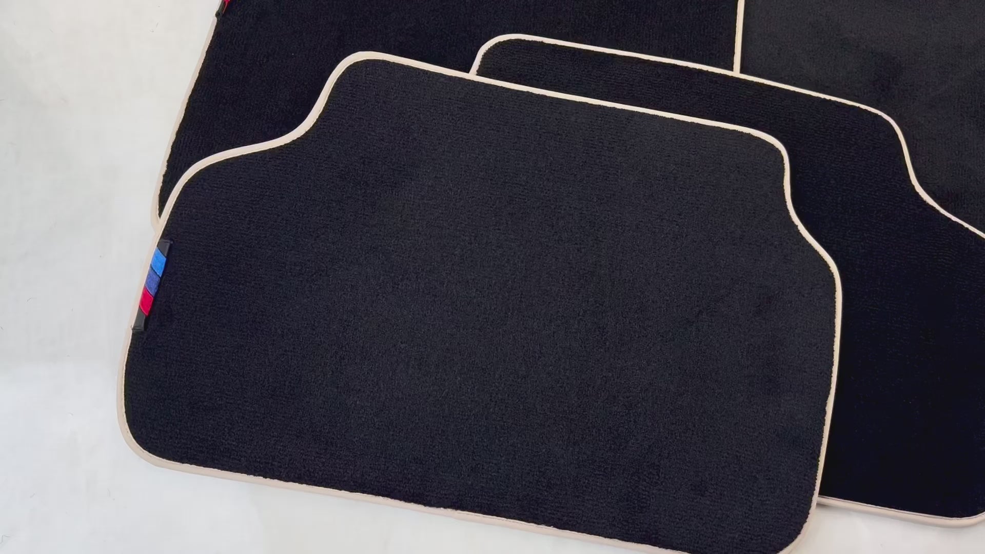 Alfombrillas Negras Para BMW Serie 5 G30 | Ribete beige - AutoWin